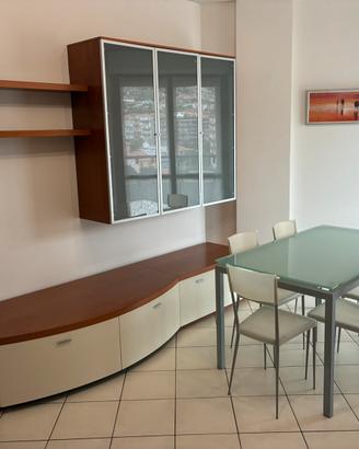 Arredo soggiorno + tavolo