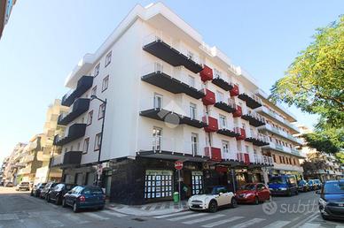 3 LOCALI A PESCARA