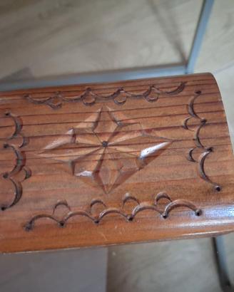 Scatola portagioie in legno