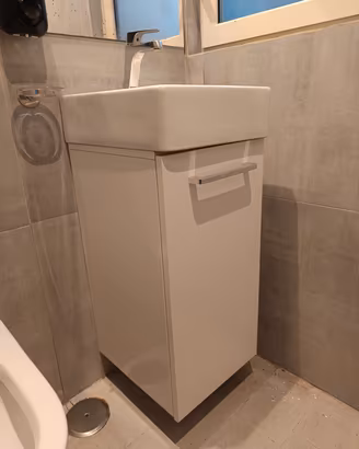 mobiletto bagno completo sospeso 