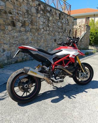 ducati hypermotard 939 SP