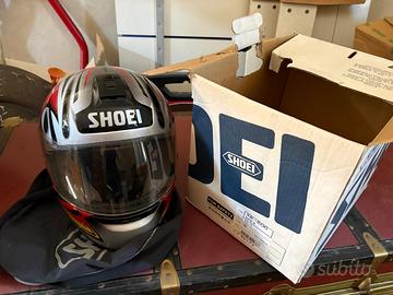 Casco SHOEI
