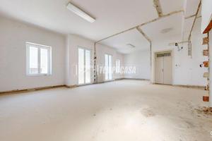 NOVITÀ! Indipendente in zona centralissima, person