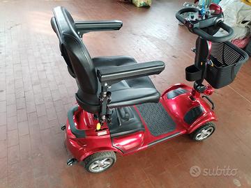 Scooter elettrico a 4 ruote