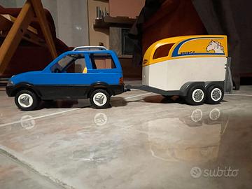 Furgoncino e Trailer cavalli Playmobil