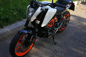 KTM Duke 390