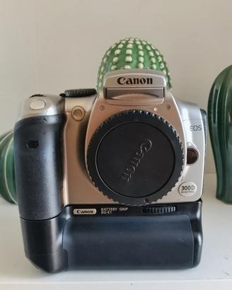 2 CANON: 1 digitale, 1 rullino. solo in blocco 40€