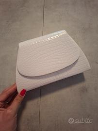 Pochette Carita Paris Bianco Vernice con Tracolla 