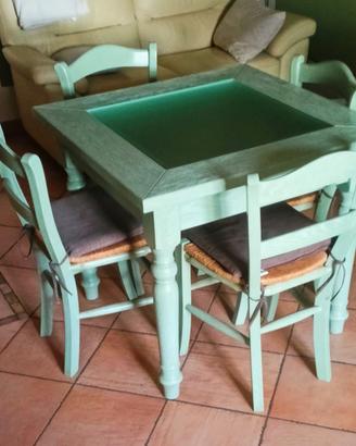 Tavolo e sedie in rovere massello.