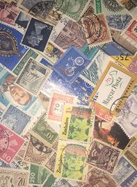 francobolli mondiali 2 kg 2000 grammi 40000 box V