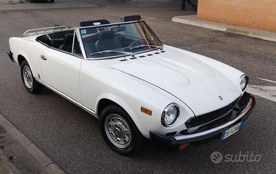 Fiat 124 spider