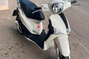 Piaggio liberty 125 (188) moc 2013
