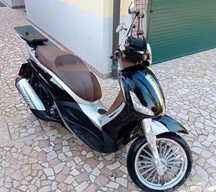 Piaggio Beverly 300