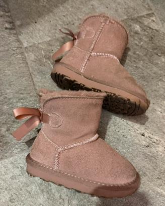 Stivali GRUNLAND MODELLO UGG CON FIOCCO