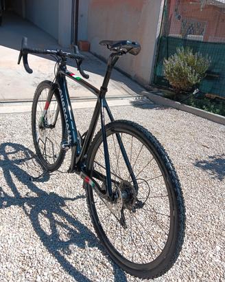 bici ciclocross in carbonio guerciotti lembeek