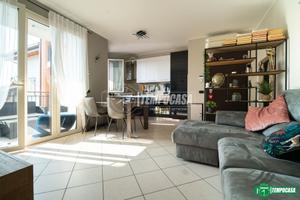 BILOCALE CON TERRAZZO E BOX DOPPIO