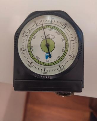 Altimetro barometro e bussola analogici