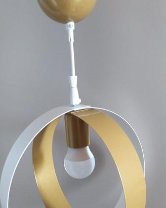 Lampadario moderno in metallo