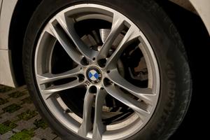 Cerchi in lega BMW M sport da R 18 originali