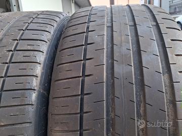 Pneumatici 235/45/18