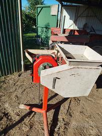 Mulino e sgranatoio elettrico