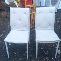 Sedie bianche