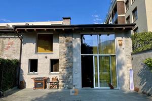Casa indipendente cielo-terra con giardino privato