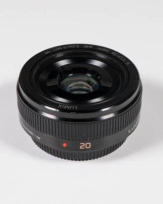 Panasonic Lumix G 20 mm