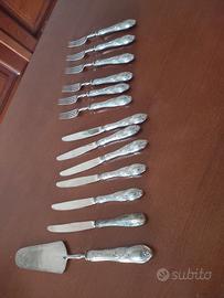 Servizio di posate antiche 