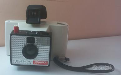 Polaroid Swinger model 20