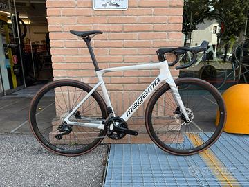 Megamo Pulse Elite 15