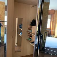 Armadio ad angolo + armadio 1 anta, ante a specchi