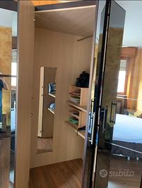 Armadio ad angolo + armadio 1 anta, ante a specchi