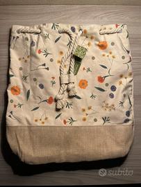 Zaino estivo con stampa floreale