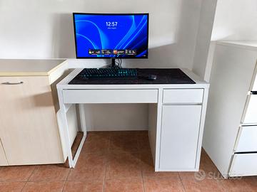Scrivania Ikea MICKE