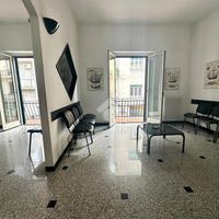 5 LOCALI A COSENZA