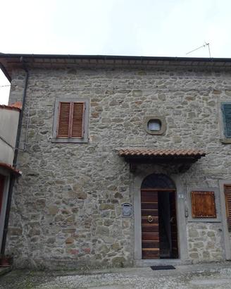 Appartamento a Chitignano, via Roma 27, 4 locali