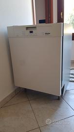 Lavastoviglie Miele sottopiano
