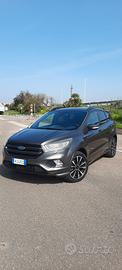 Ford kuga 1500 tdci st-line powershift