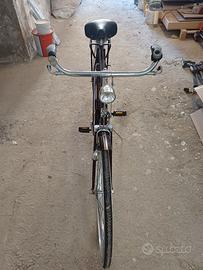 BICI UOMO CON FRENI A BACCHETTA 28"