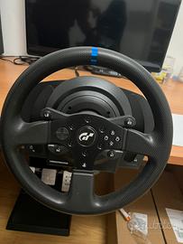Volante Trustmaster t300 rs gt