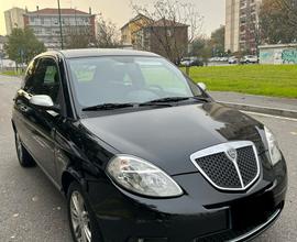 Lancia Y neo patentato