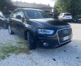 AUDI Q3 2.0 TDI quattro S tronic Business Plus