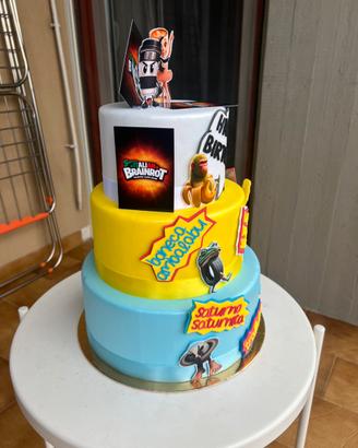 Torta finta Brainrot per compleanno