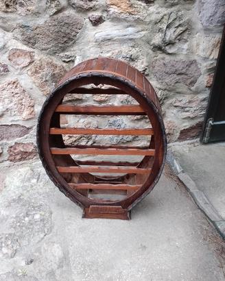 cantinetta in legno rustica 