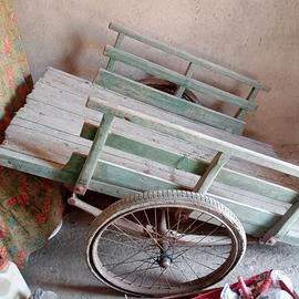 Carretto in legno 