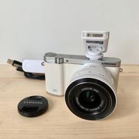 Fotocamera mirrorless Samsung NX3000