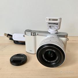 Fotocamera mirrorless Samsung NX3000