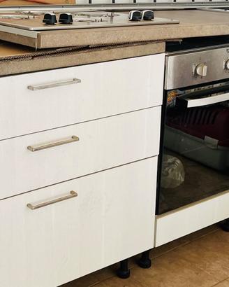 Cucina LUBE comp. 3,5 mt con Frigo/Forno/Cappa