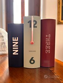 Orologio da tavolo Karlsson "Book Clock"